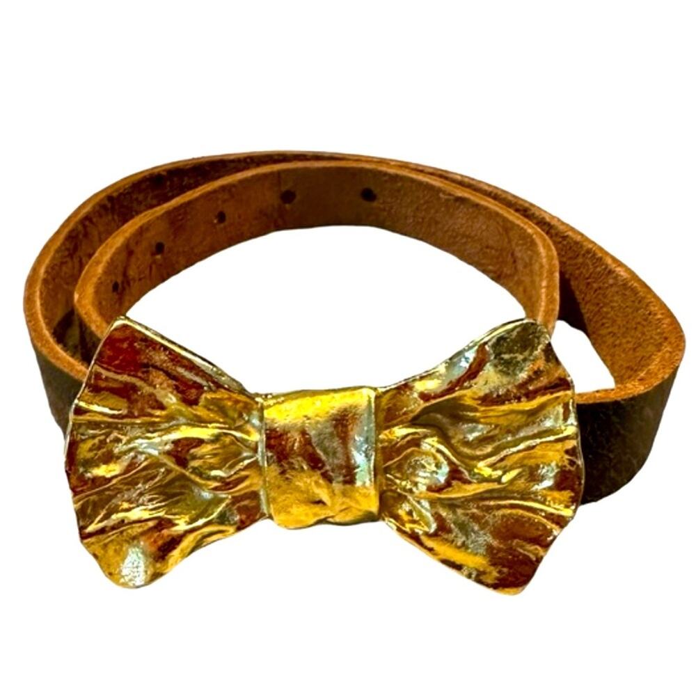 Moss Mills Gold Bow Buckle woman's Leather Belt